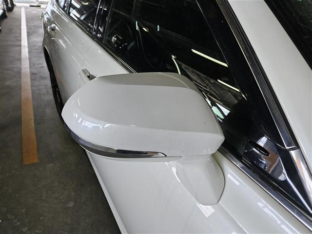 クラウンハイブリッド S スポーツスタイル ワンオーナー TコネクトSDナビ(8インチ) フルセグ バックカメラ ETC2.0 純正ドラレコ クルコン コーナーセンサー セーフティセンス オートマチックハイビーム 黒レザーシート AC100V(29枚目)