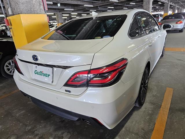 クラウンハイブリッド S スポーツスタイル ワンオーナー TコネクトSDナビ(8インチ) フルセグ バックカメラ ETC2.0 純正ドラレコ クルコン コーナーセンサー セーフティセンス オートマチックハイビーム 黒レザーシート AC100V(33枚目)