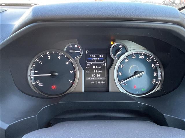 ランドクルーザープラド TX Lパッケージ マットブラックエディション 純正ディスプレイオーディオ Bluetooth HDMI AM FM パワーシート シートヒーター ベンチレーション 衝突軽減ブレーキ オートハイビーム LEDヘッドライト レザーシート ETC2.0(7枚目)