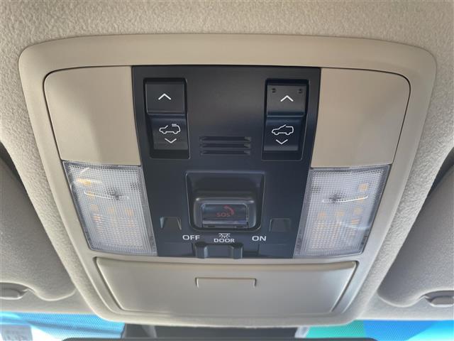 ランドクルーザープラド TX Lパッケージ マットブラックエディション 純正ディスプレイオーディオ Bluetooth HDMI AM FM パワーシート シートヒーター ベンチレーション 衝突軽減ブレーキ オートハイビーム LEDヘッドライト レザーシート ETC2.0(14枚目)