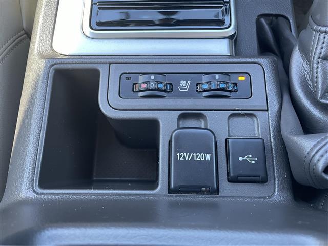 ランドクルーザープラド TX Lパッケージ マットブラックエディション 純正ディスプレイオーディオ Bluetooth HDMI AM FM パワーシート シートヒーター ベンチレーション 衝突軽減ブレーキ オートハイビーム LEDヘッドライト レザーシート ETC2.0(17枚目)