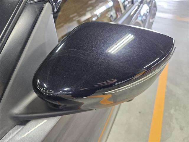 キックス Ｘ　ツートーンインテリアエディション　ワンオーナー　純正ナビ　フルセグ　バックカメラ　アラウンドビューモニター　ビルトインＥＴＣ　ドラレコ　セーフティアシスト　革巻きステアリング　シートヒーター　シルバールーフレール　禁煙車（29枚目）