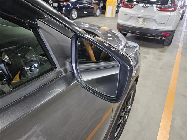 キックス Ｘ　ツートーンインテリアエディション　ワンオーナー　純正ナビ　フルセグ　バックカメラ　アラウンドビューモニター　ビルトインＥＴＣ　ドラレコ　セーフティアシスト　革巻きステアリング　シートヒーター　シルバールーフレール　禁煙車（32枚目）