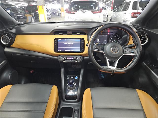 キックス Ｘ　ツートーンインテリアエディション　ワンオーナー　純正ナビ　フルセグ　バックカメラ　アラウンドビューモニター　ビルトインＥＴＣ　ドラレコ　セーフティアシスト　革巻きステアリング　シートヒーター　シルバールーフレール　禁煙車（42枚目）