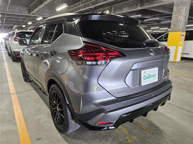 キックス Ｘ　ツートーンインテリアエディション　ワンオーナー　純正ナビ　フルセグ　バックカメラ　アラウンドビューモニター　ビルトインＥＴＣ　ドラレコ　セーフティアシスト　革巻きステアリング　シートヒーター　シルバールーフレール　禁煙車（43枚目）