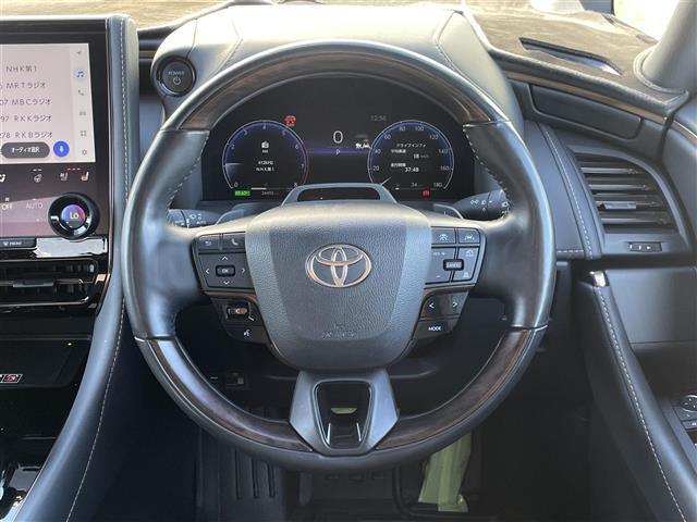 アルファードハイブリッド Ｚ　純正ナビ　フルセグＴＶ　Ｂｌｕｅｔｏｏｔｈ　左右独立ムーンルーフ　モデリスタエアロ　モデリスタホイール　パワーバックドア　両側パワースライドドア　前後ドライブレコーダー　置くだけ充電　シートヒーター（7枚目）