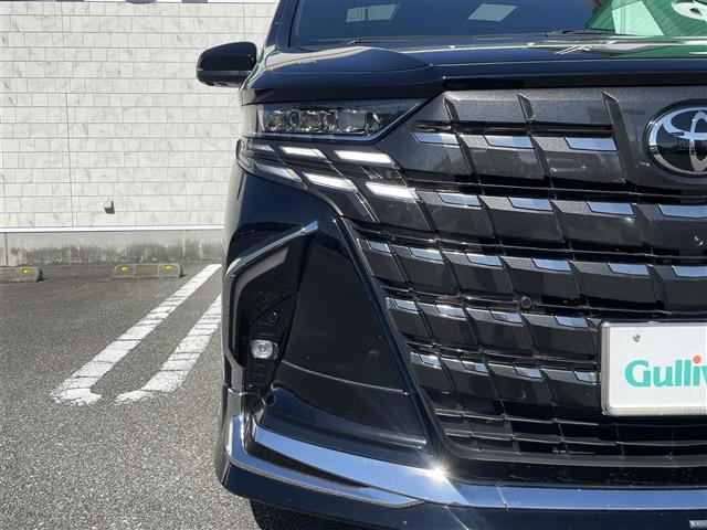 アルファードハイブリッド Ｚ　純正ナビ　フルセグＴＶ　Ｂｌｕｅｔｏｏｔｈ　左右独立ムーンルーフ　モデリスタエアロ　モデリスタホイール　パワーバックドア　両側パワースライドドア　前後ドライブレコーダー　置くだけ充電　シートヒーター（39枚目）