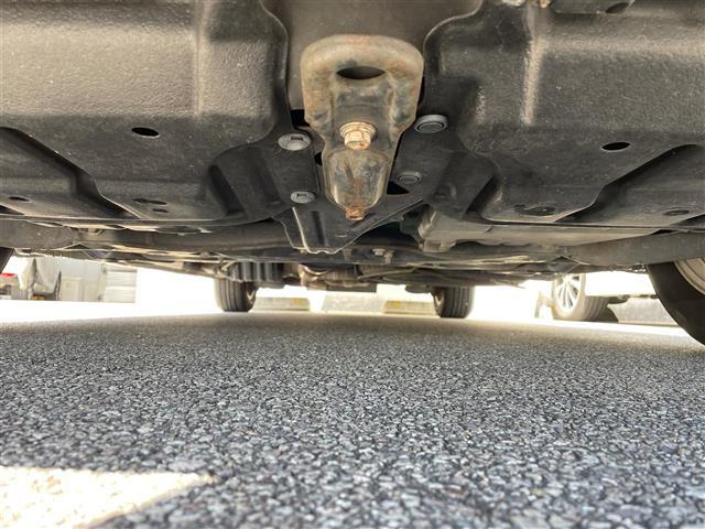 ヴォクシー ＺＳ　Ｇ’ｓ　社外ナビ　フルセグＴＶ　バックカメラ　両側パワースライドドア　サンルーフ　ＥＴＣ　パドルシフト　オートライト　オートエアコン　電格ミラー　スマートキー　スペアキー　プッシュスタート　パワーステアリング（29枚目）