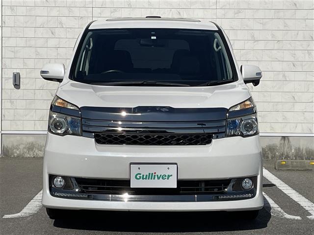 ヴォクシー ＺＳ　Ｇ’ｓ　社外ナビ　フルセグＴＶ　バックカメラ　両側パワースライドドア　サンルーフ　ＥＴＣ　パドルシフト　オートライト　オートエアコン　電格ミラー　スマートキー　スペアキー　プッシュスタート　パワーステアリング（39枚目）