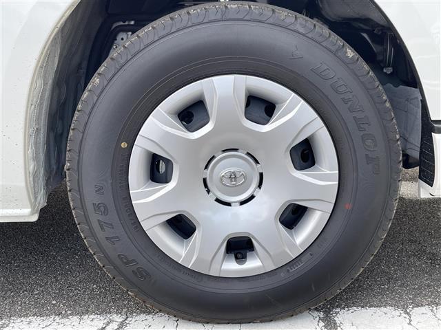 ハイエースバン スーパーＧＬ　ダーク　プライムＩＩ　プッシュスタート　ドライブレコーダー　バックカメラ　パワーステアリング　パワーウィンドウ　ハーフレザーシート　オートライト　純正アルミホイール　純正ＬＥＤヘッドライト　オートライト　盗難防止装置（38枚目）