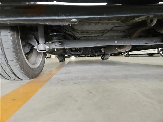 N-BOX G・ターボパッケージ 社外ナビ フルセグ バックカメラ 後席用モニター ETC 両側パワスラ キノセンヘッドランプ オートライト クルコン パドルシフト オートエアコン プッシュエンジンスタート スマートキー 禁煙車(38枚目)