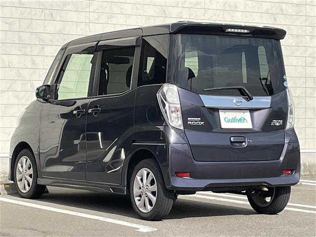 デイズルークス ハイウェイスター　Ｘターボ　純正ＳＤナビ（ＣＤ／ＤＶＤ／ＡＭ／ＦＭ／ＢＴ）フルセグＴＶ　バックカメラ　アラウンドビューカメラ　ステアリングスイッチ　アイドリングストップ　左側パワースライドドア　エマージェンシーブレーキ（43枚目）