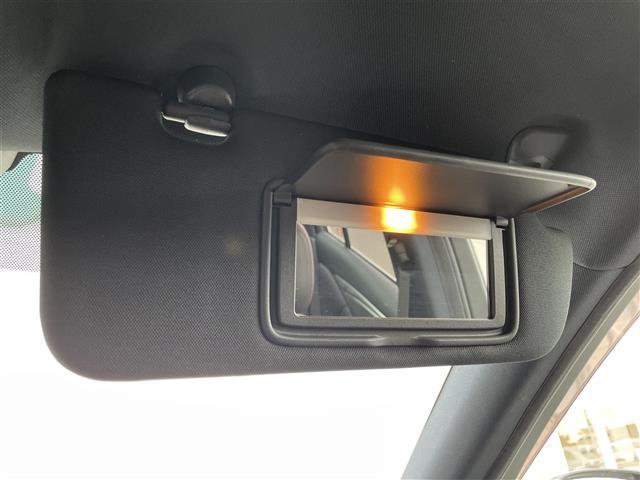 スカイライン ４００Ｒ　純正ナビ　アラウンドビューカメラ　ＥＴＣ　ドライブレコーダー　パドルシフト　レーダークルーズコントロール　プロパイロット　オートライト　パワーシート　オットマン　シートヒーター　スマートキー（18枚目）