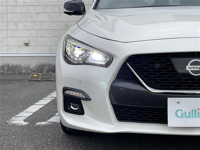 スカイライン ４００Ｒ　純正ナビ　アラウンドビューカメラ　ＥＴＣ　ドライブレコーダー　パドルシフト　レーダークルーズコントロール　プロパイロット　オートライト　パワーシート　オットマン　シートヒーター　スマートキー（27枚目）