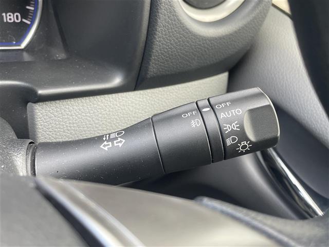 ＮＶ３５０キャラバンバン ロングプレミアムＧＸ　純正ナビゲーション　ＡＭ　ＦＭ　ＣＤ　ＤＶＤ　ＴＶ　バックカメラ　衝突軽減ブレーキ　ドライブレコーダー　ベットキット　ＥＴＣ車載器　両側スライドドア　電動格納ミラー　スマートキー　プッシュスタート（9枚目）