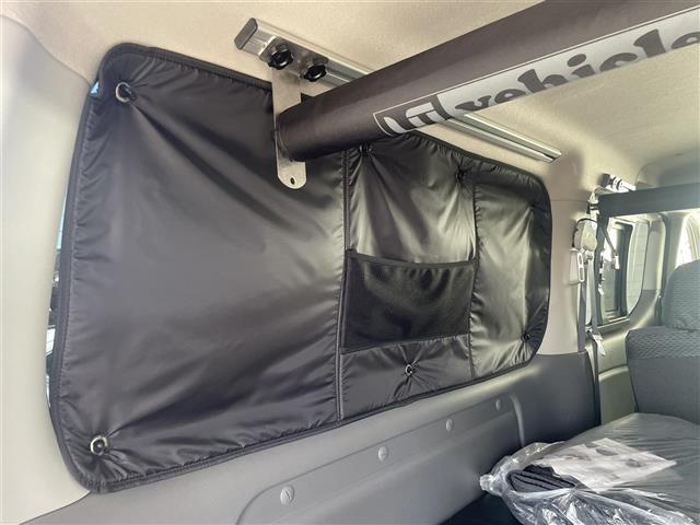 ＮＶ３５０キャラバンバン ロングプレミアムＧＸ　純正ナビゲーション　ＡＭ　ＦＭ　ＣＤ　ＤＶＤ　ＴＶ　バックカメラ　衝突軽減ブレーキ　ドライブレコーダー　ベットキット　ＥＴＣ車載器　両側スライドドア　電動格納ミラー　スマートキー　プッシュスタート（16枚目）