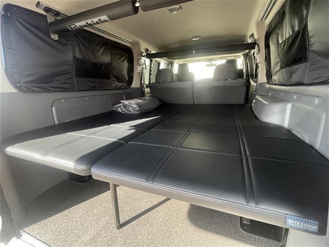 ＮＶ３５０キャラバンバン ロングプレミアムＧＸ　純正ナビゲーション　ＡＭ　ＦＭ　ＣＤ　ＤＶＤ　ＴＶ　バックカメラ　衝突軽減ブレーキ　ドライブレコーダー　ベットキット　ＥＴＣ車載器　両側スライドドア　電動格納ミラー　スマートキー　プッシュスタート（17枚目）