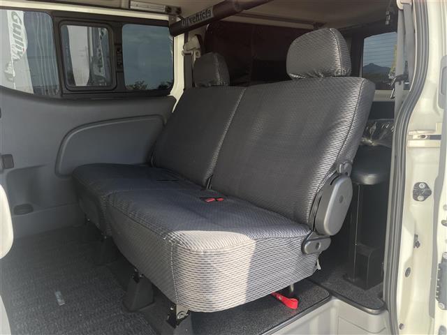 ＮＶ３５０キャラバンバン ロングプレミアムＧＸ　純正ナビゲーション　ＡＭ　ＦＭ　ＣＤ　ＤＶＤ　ＴＶ　バックカメラ　衝突軽減ブレーキ　ドライブレコーダー　ベットキット　ＥＴＣ車載器　両側スライドドア　電動格納ミラー　スマートキー　プッシュスタート（24枚目）