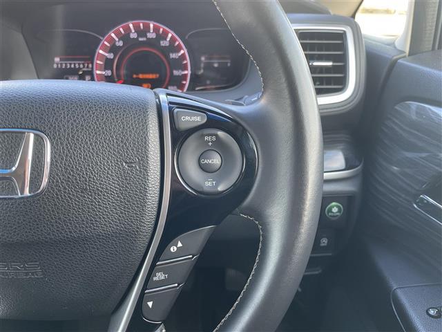 オデッセイ アブソルート・ＥＸ　純正ナビ　フルセグテレビ　Ｂｌｕｅｔｏｏｔｈ　ＤＶＤ　全方位カメラ　ＣＴＢＡ　両側パワースライドドア　ブラインドスポットモニター　純正フロアマット　クルーズクルーズコントロール　ビルトインＥＴＣ（20枚目）