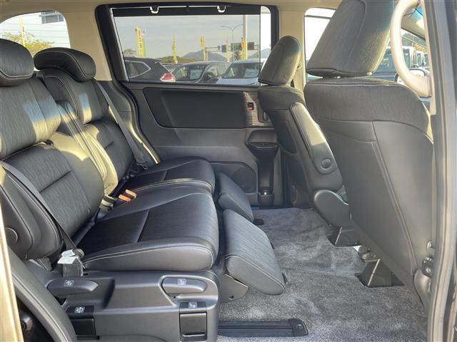 オデッセイ アブソルート・ＥＸ　純正ナビ　フルセグテレビ　Ｂｌｕｅｔｏｏｔｈ　ＤＶＤ　全方位カメラ　ＣＴＢＡ　両側パワースライドドア　ブラインドスポットモニター　純正フロアマット　クルーズクルーズコントロール　ビルトインＥＴＣ（37枚目）