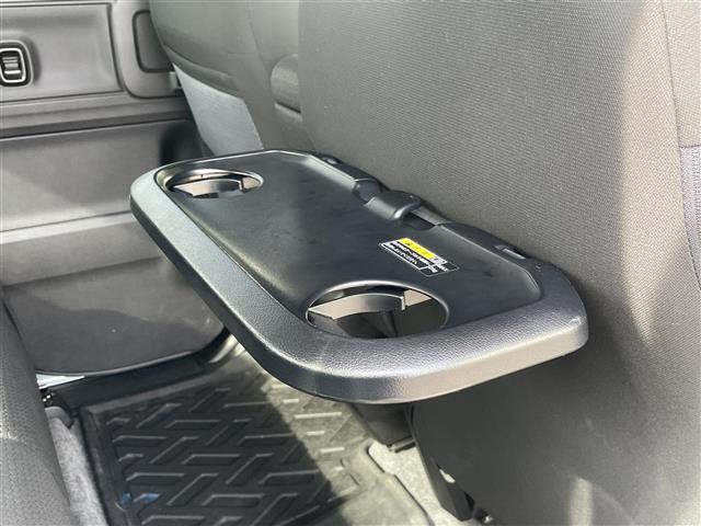 スペーシアギア ハイブリッドＸＺ　ターボ　社外ＳＤナビゲーションＡＶＮ－Ｖ０１　ＡＭ　ＦＭ　ＣＤ　ＤＶＤ　ＴＶ　衝突軽減ブレーキ　両側パワーバックドア　クルーズコントロール　パドルシフト　スマートキー　プッシュスタート　シートヒーター（25枚目）