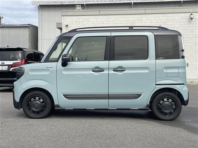 スペーシアギア ハイブリッドＸＺ　ターボ　社外ＳＤナビゲーションＡＶＮ－Ｖ０１　ＡＭ　ＦＭ　ＣＤ　ＤＶＤ　ＴＶ　衝突軽減ブレーキ　両側パワーバックドア　クルーズコントロール　パドルシフト　スマートキー　プッシュスタート　シートヒーター（39枚目）