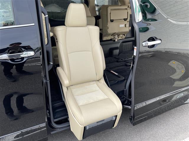 アルファード G サイドリフトアップ 純正SDナビCD/DVD/AM/FM/BT) フルセグTV TVキャンセラー バックカメラ 純正フリップダウンモニタ 両側パワースライドドア デジタルインナーミラー レーダークルーズ(16枚目)