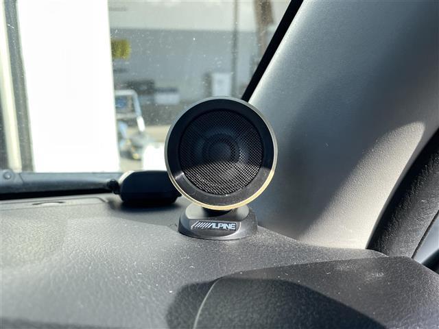 ＮＶ３５０キャラバンバン プレミアムＧＸロングブラックギア　社外ナビゲーション　ＡＭ　ＦＭ　ＣＤ　ＤＶＤ　ＢＴ　ＴＶ　バックカメラ　ベットキット　社外レーダー　パワースライドドア　衝突軽減ブレーキ　ＥＴＣ車載器　スマートキー　プッシュスター（13枚目）