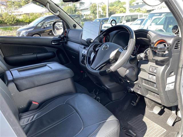 ＮＶ３５０キャラバンバン プレミアムＧＸロングブラックギア　社外ナビゲーション　ＡＭ　ＦＭ　ＣＤ　ＤＶＤ　ＢＴ　ＴＶ　バックカメラ　ベットキット　社外レーダー　パワースライドドア　衝突軽減ブレーキ　ＥＴＣ車載器　スマートキー　プッシュスター（26枚目）