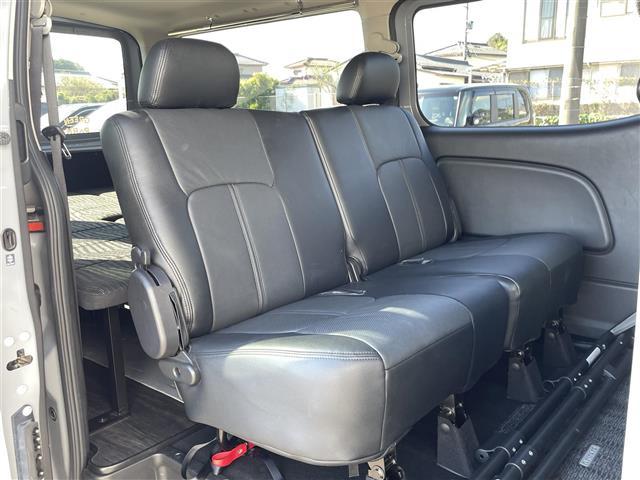 ＮＶ３５０キャラバンバン プレミアムＧＸロングブラックギア　社外ナビゲーション　ＡＭ　ＦＭ　ＣＤ　ＤＶＤ　ＢＴ　ＴＶ　バックカメラ　ベットキット　社外レーダー　パワースライドドア　衝突軽減ブレーキ　ＥＴＣ車載器　スマートキー　プッシュスター（30枚目）