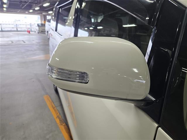 アルファードハイブリッド Ｇ　禁煙車　ワンオーナー　バックカメラ　ドラレコ　クルーズコントロール　ステア連動ＨＩＤオートライト　純正８型ナビＴＶ　両側パワスラ　電動バックドア　前席パワーシート　２列目キャプテンシート　スマートキー（33枚目）