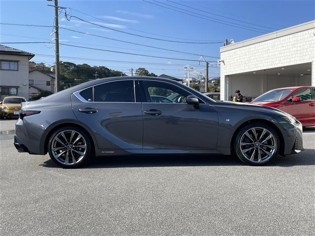 IS IS300h Fスポーツ 純正ナビ Bluetooth フルセグTV DVD CD 全方位カメラ D/N席パワーシート D/N席シートヒーター 前後ドライブレコーダー レーダークルーズコントロール 衝突軽減ブレーキ ETC(9枚目)