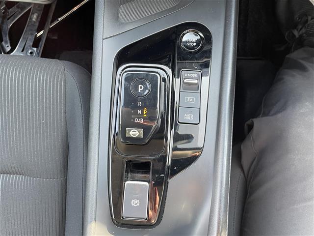 ノート X 純正フルセグナビ 全周囲カメラ プッシュスタート アイドリングストップ パワーウィンドウ パワーステアリング パーキングアシスト クルーズコントロール 純正フロアマット 純正LEDヘッドライト ETC(31枚目)