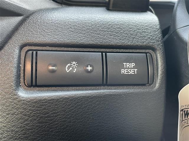 ノート X 純正フルセグナビ 全周囲カメラ プッシュスタート アイドリングストップ パワーウィンドウ パワーステアリング パーキングアシスト クルーズコントロール 純正フロアマット 純正LEDヘッドライト ETC(33枚目)