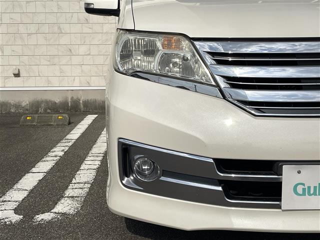 セレナ ライダー　純正７インチナビ　ＡＭ　ＦＭ　ＣＤ　ＤＶＤ　ＴＶ　ＢＴ　バックカメラ　両側パワースライドドア　ＥＴＣ車載器　アイドリングストップ　電動格納ミラー　スマートキー　ウィンカーミラー　ディスチャージライト（40枚目）