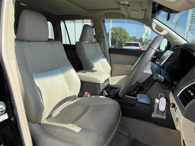 商談ルームにはキッズルームも完備しています☆お子様連れでもゆっくりとお車をお選びいただけます！