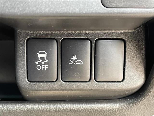 デイズ ハイウェイスター　Ｘ　社外ナビゲーション　ＡＭ　ＦＭ　ＣＤ　ＤＶＤ　ＢＴ　ＴＶ　アラウンドビューカメラ　衝突軽減ブレーキ　オートマチックハイビーム　アイドリングストップ　プッシュスタート　スマートキー（11枚目）