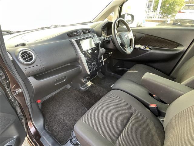 デイズ ハイウェイスター　Ｘ　社外ナビゲーション　ＡＭ　ＦＭ　ＣＤ　ＤＶＤ　ＢＴ　ＴＶ　アラウンドビューカメラ　衝突軽減ブレーキ　オートマチックハイビーム　アイドリングストップ　プッシュスタート　スマートキー（20枚目）