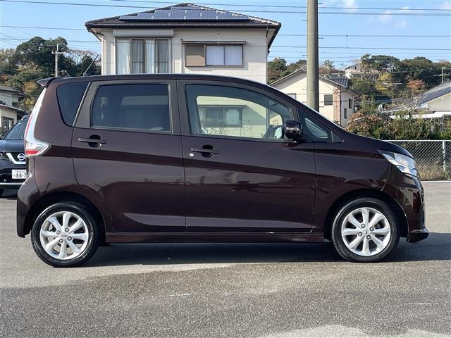 デイズ ハイウェイスター　Ｘ　社外ナビゲーション　ＡＭ　ＦＭ　ＣＤ　ＤＶＤ　ＢＴ　ＴＶ　アラウンドビューカメラ　衝突軽減ブレーキ　オートマチックハイビーム　アイドリングストップ　プッシュスタート　スマートキー（36枚目）