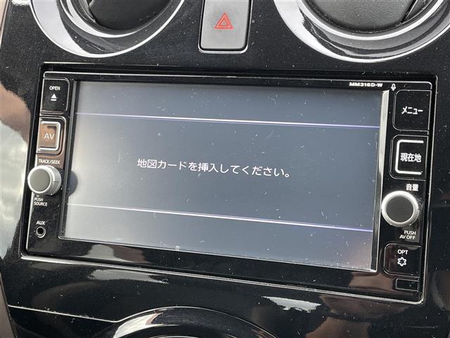 ノート ｅ－パワー　メダリスト　純正ナビ　バックカメラ　ハイブリット車　アイドリングストップ　プッシュスタート　パワーステアリング　パワーウィンドウ　パーキングアシスト　純正ＬＥＤヘッドライト　禁煙車　スマートキー　ハーフレザー（2枚目）