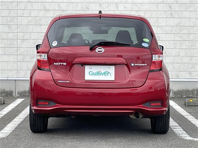 ノート ｅ－パワー　メダリスト　純正ナビ　バックカメラ　ハイブリット車　アイドリングストップ　プッシュスタート　パワーステアリング　パワーウィンドウ　パーキングアシスト　純正ＬＥＤヘッドライト　禁煙車　スマートキー　ハーフレザー（31枚目）