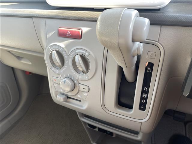 アルトラパン L ナビゲーション シートヒーター ETC車載器 ドライブレコーダー BT TV CD DVD スマートキー プッシュスタート 横滑り防止装置 ABS 衝突軽減ブレーキ アイドリングストップ(13枚目)