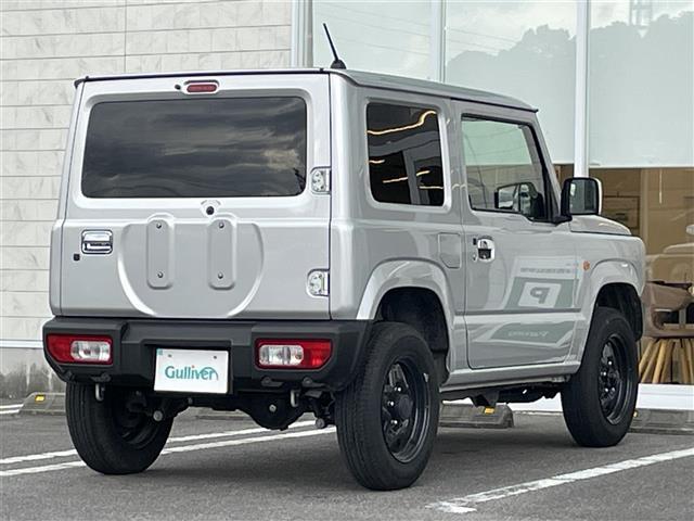 ジムニー ＸＬ　ワンオーナー　社外ＳＤナビ（ＣＤ／ＤＶＤ／ＡＭ／ＦＭ／ＢＴ）アイドリングストップ　車線逸脱警報　機能衝突防止機能　クリアランスソナー　横滑り防止機能　Ｄ席／Ｎ席シートヒーター　ＥＴＣ（7枚目）