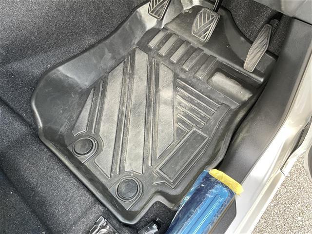 ジムニー ＸＬ　ワンオーナー　社外ＳＤナビ（ＣＤ／ＤＶＤ／ＡＭ／ＦＭ／ＢＴ）アイドリングストップ　車線逸脱警報　機能衝突防止機能　クリアランスソナー　横滑り防止機能　Ｄ席／Ｎ席シートヒーター　ＥＴＣ（40枚目）