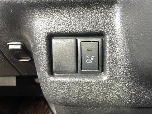 スペーシアカスタム ハイブリッドＸＳターボ　純正ナビゲーション　ＬＥＤヘッドライト　衝突軽減ブレーキ　クルーズコントロール　フォグランプ　スマートキー　プッシュスタート　シートヒーター　両側パワースライドドア　アイドリングストップ（11枚目）