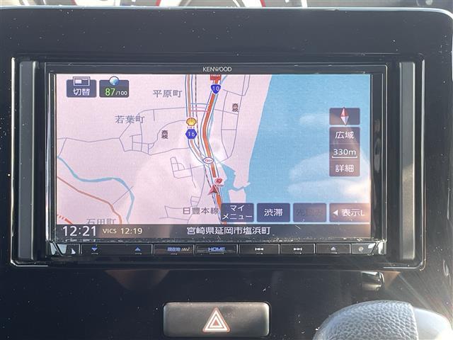 ワゴンRスティングレー ハイブリッドX 社外KENWOODナビ ヘッドアップディスプレイ ETC 衝突軽減ブレーキ シAM FM CD DVD BT シートヒーター TV ステアリングスイッチ 純正アルミホイール オートエアコン プッシュ(5枚目)