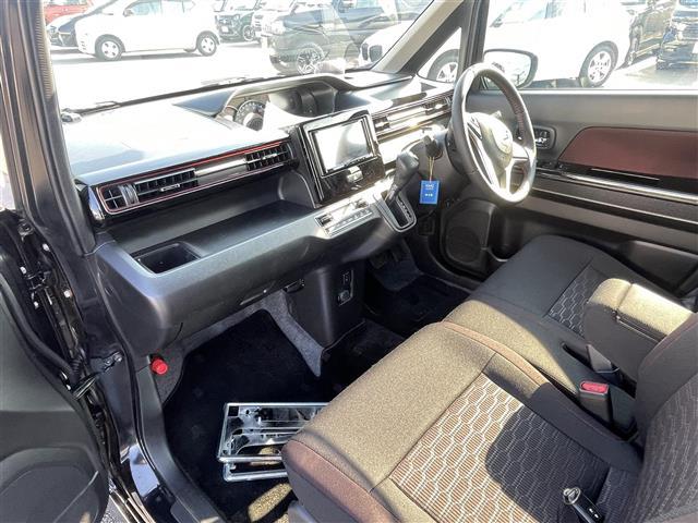 ワゴンRスティングレー ハイブリッドX 社外KENWOODナビ ヘッドアップディスプレイ ETC 衝突軽減ブレーキ シAM FM CD DVD BT シートヒーター TV ステアリングスイッチ 純正アルミホイール オートエアコン プッシュ(22枚目)