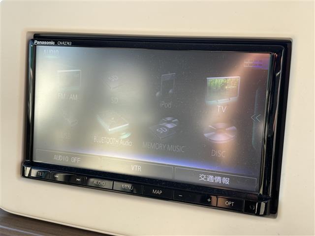 アルトラパン Ｓ　純正ナビ　バックカメラ　プッシュスタート　アイドリングストップ　パーキングアシスト　パワーウィンドウ　パワーステアリング　リモコンキー　純正フロアマット　純正ＬＥＤヘッドライト　エアバックＷ　ＥＴＣ（13枚目）