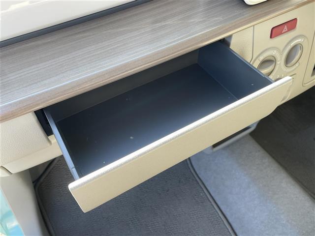 アルトラパン Ｓ　純正ナビ　バックカメラ　プッシュスタート　アイドリングストップ　パーキングアシスト　パワーウィンドウ　パワーステアリング　リモコンキー　純正フロアマット　純正ＬＥＤヘッドライト　エアバックＷ　ＥＴＣ（35枚目）