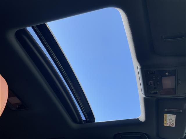 LX LX570ブラックシークエンス 純正ナビ Bluetooth フルセグTV Blu-ray DVD CD サンルーフ リアエンターテイメント 置くだけ充電 純正ドラレコ 社外前後ドラレコ 全席パワーシート D/N席メモリーシート(24枚目)